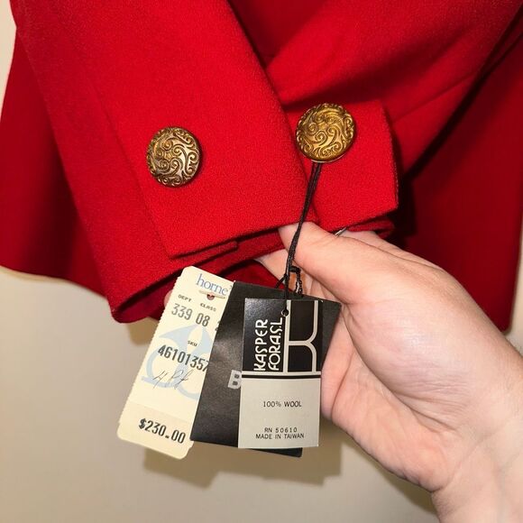 Kasper ASL Petites Size 4 Red 100% Wool Long Sleeve Button Blazer Jacket NWT - Picture 4 of 10